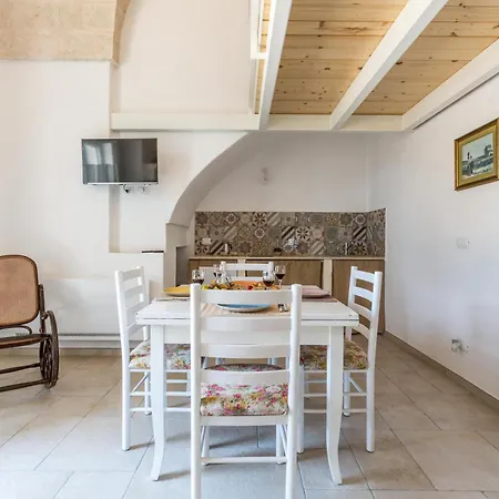 Masseria Marcantonio By Barbarhouse Torre Canne Exterior photo